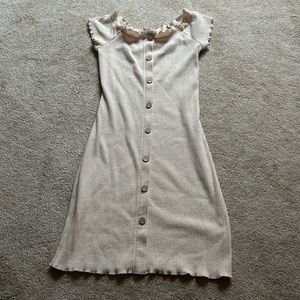 This dress is from rue 21! It is an xs and the color is cream.